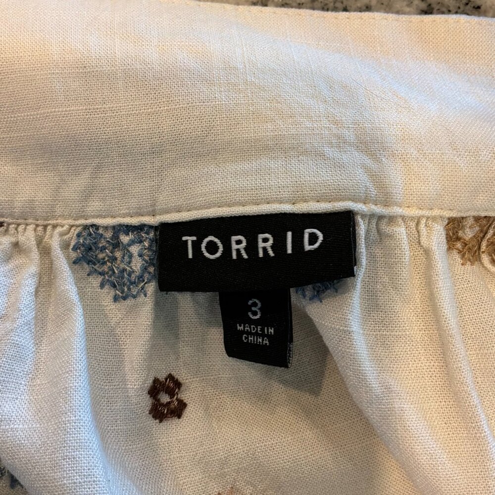 Torrid Square Neck Embroidered, Flutter Sleeve, I… - image 7